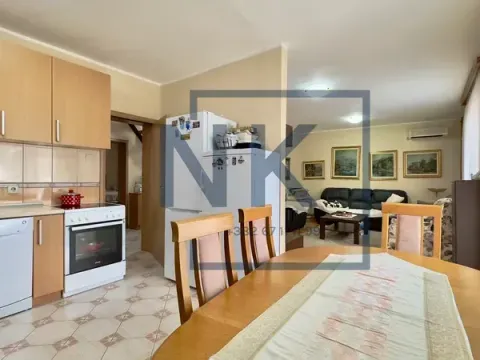 Sale, house, 237m², Donja Gorica, Podgorica - image 8