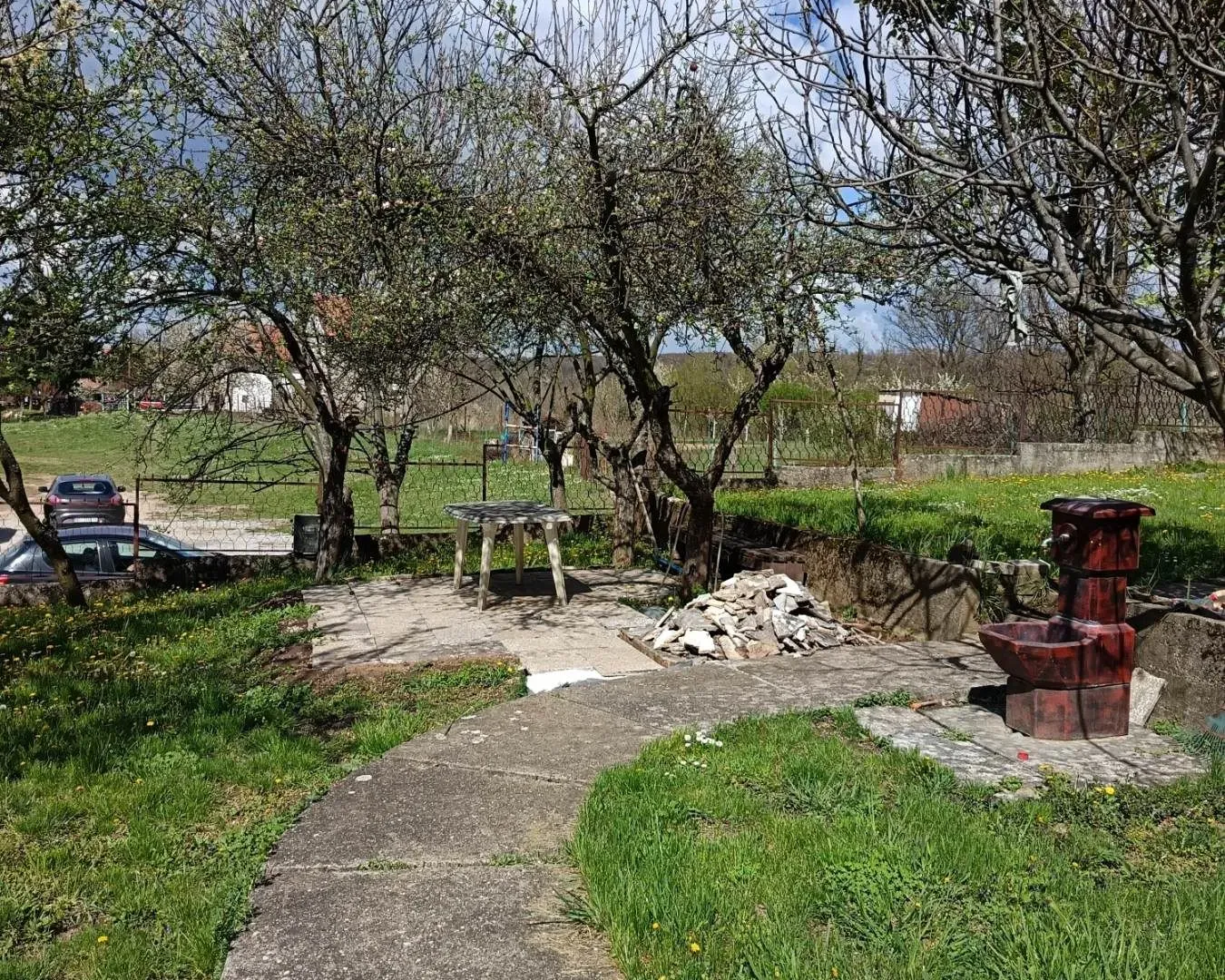 Sale, house, 300m², Sremčica, Beograd