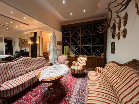 Izdavanje, poslovni prostor, 135m², Centar, Novi Sad - image 7