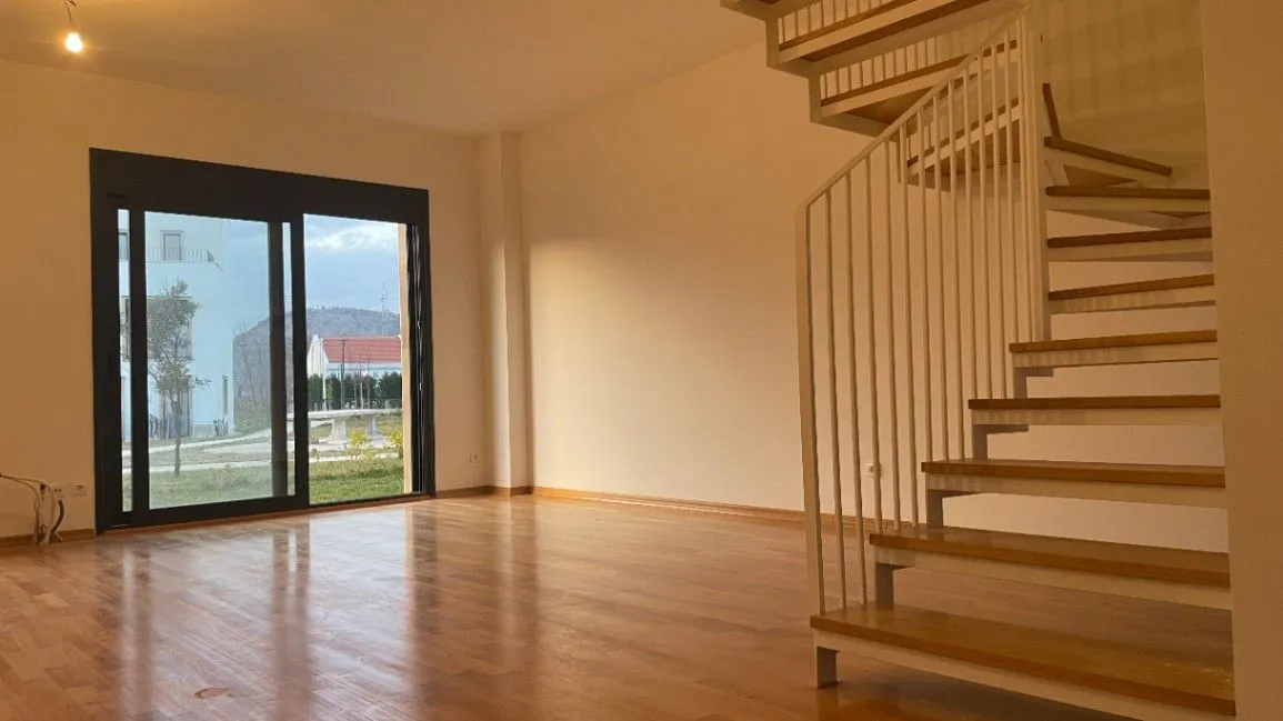 Sale, house, 106m², Zagorič, Podgorica