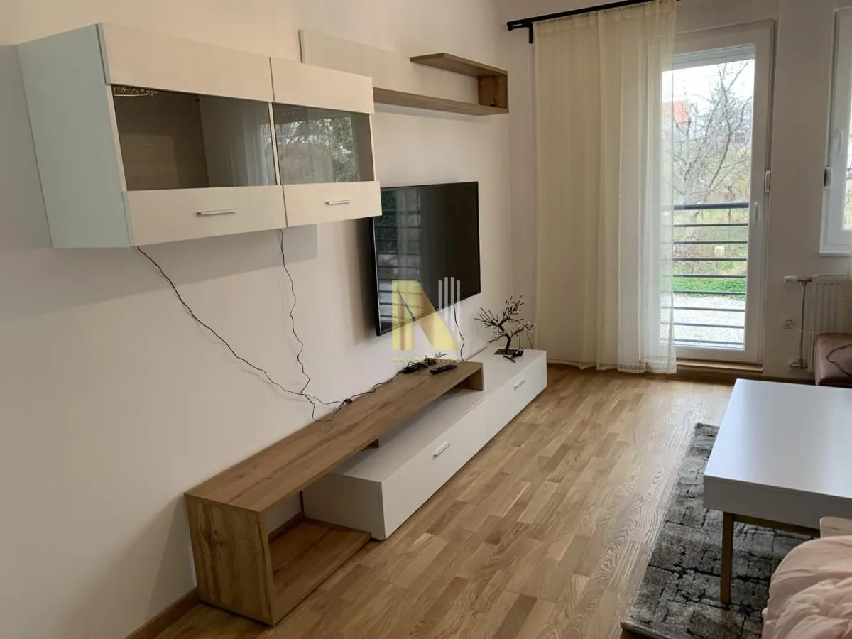 Izdavanje, dvosoban stan, 42m², Telep, Novi Sad Sve Podlokacije
