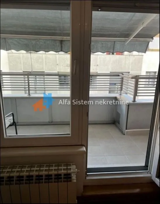 Rent, two bedroom apartment, 50m², Slavija, Vračar Sve Podlokacije