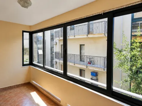 Izdavanje, dvosoban stan, 64m², Gorica C, Podgorica - image 4