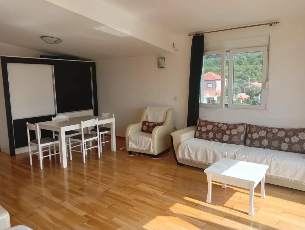 Rent, one bedroom apartment, 73m², Bjeliši, Bar