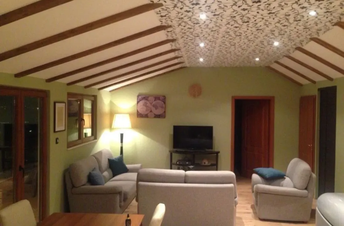 Izdavanje, dvosoban stan, 67m², Tripovići, Tivat