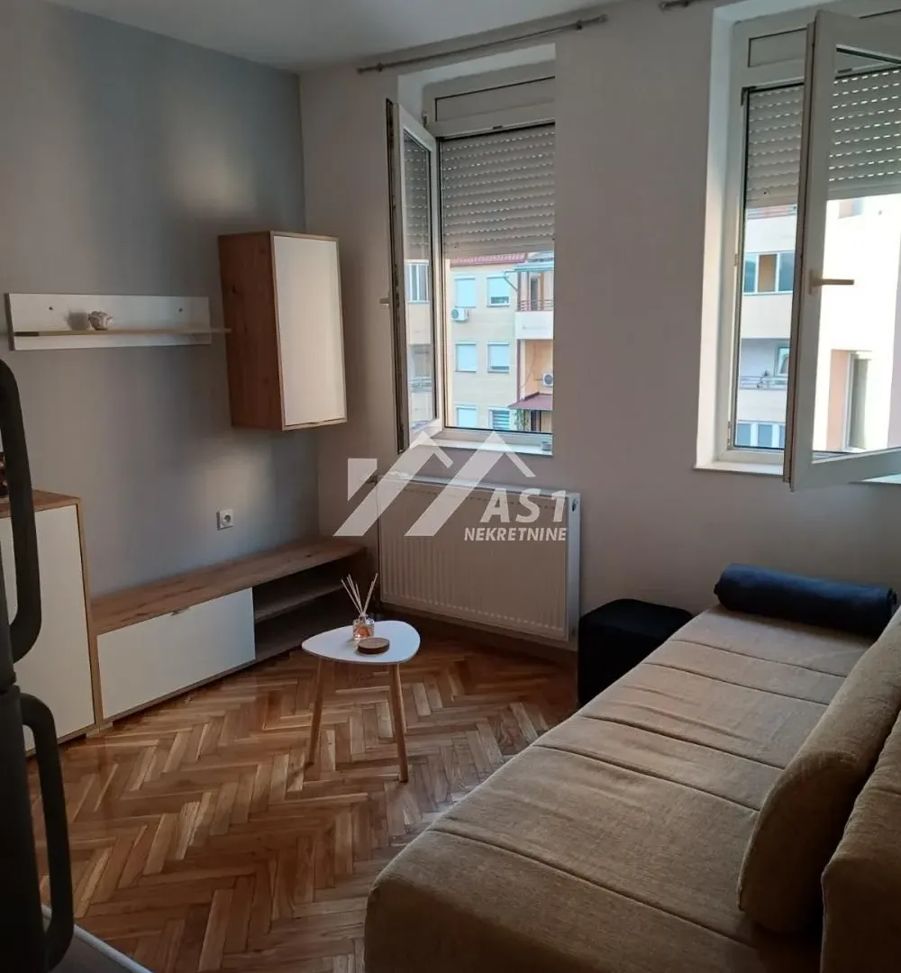 Rent, apartment, 20m², Rotkvarija, Novi Sad Sve Podlokacije