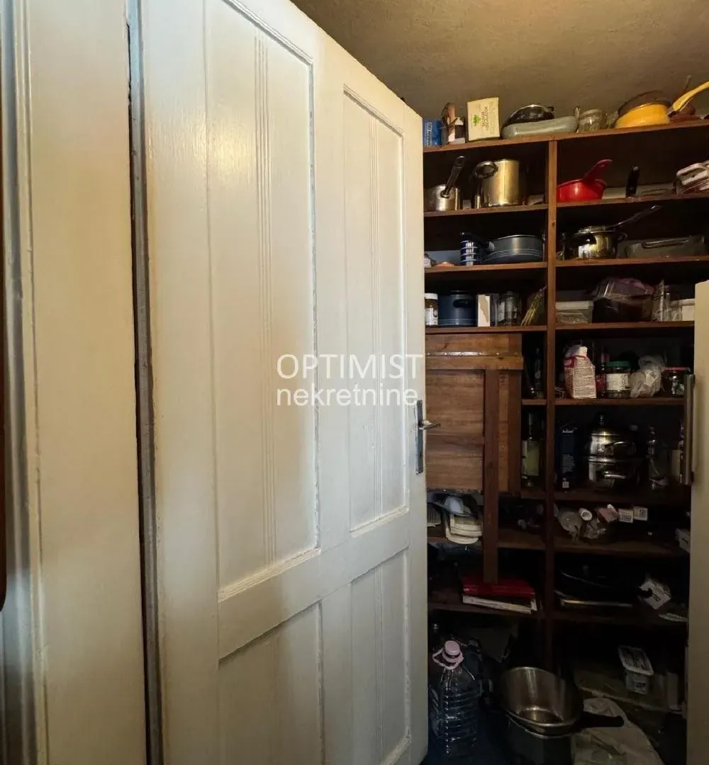 Sale, three bedroom apartment, 110m², Slavija, Vračar Sve Podlokacije
