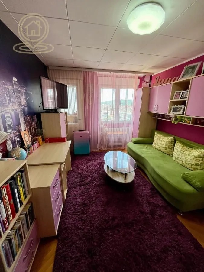 Sale, three bedroom apartment, 77m², Medijana, Niš