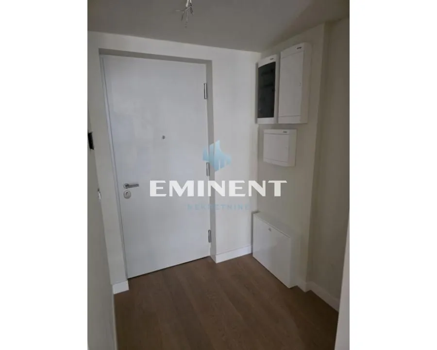 Sale, two bedroom apartment, 55m², Novi Beograd Blok 65, Novi Beograd Sve Podlokacije