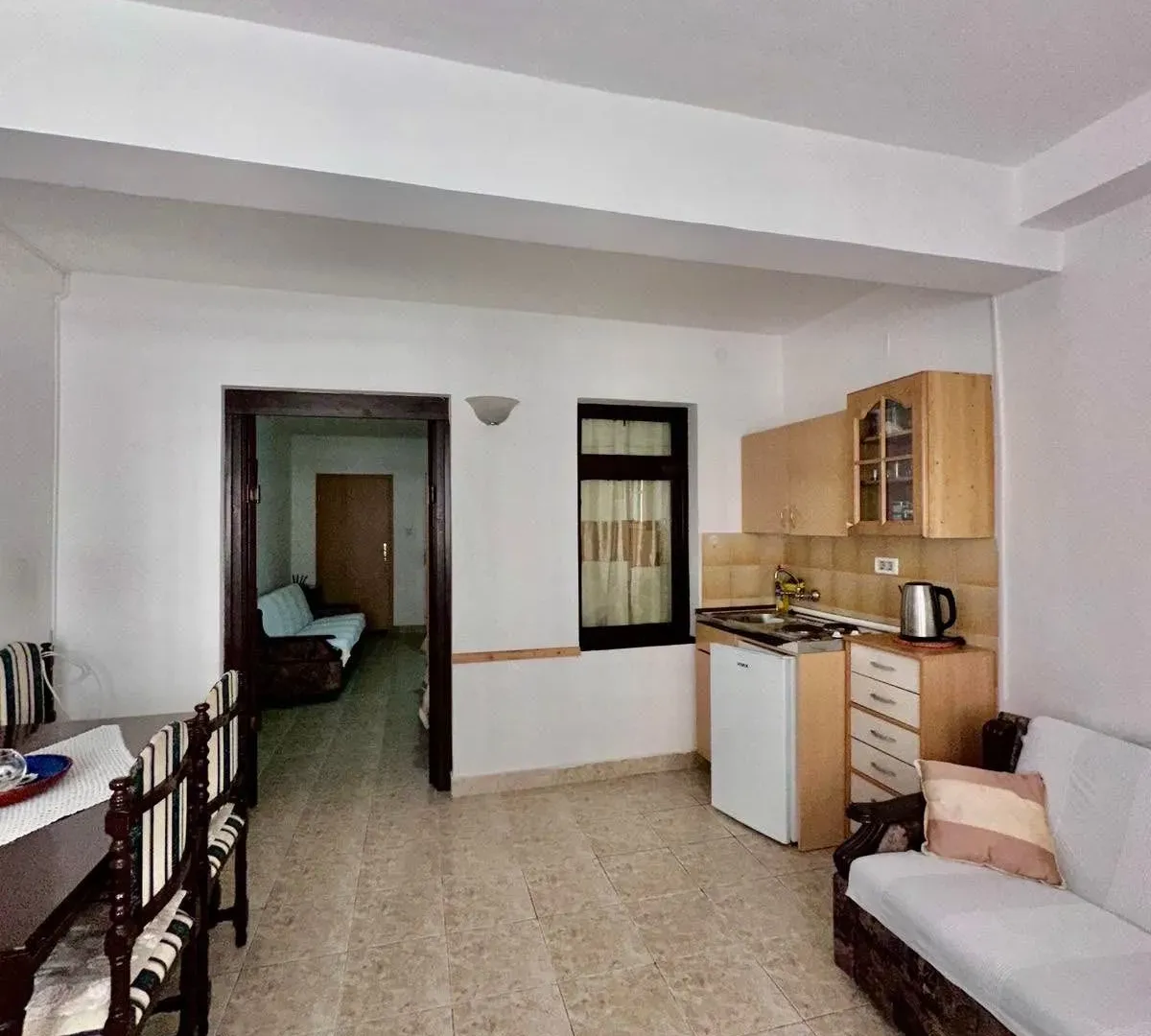 Sale, one bedroom apartment, 75m², Sveti Stefan, Budva
