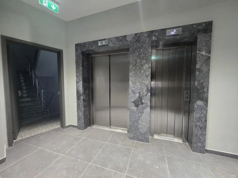 Rent, office space, 2542m², Centar, Podgorica