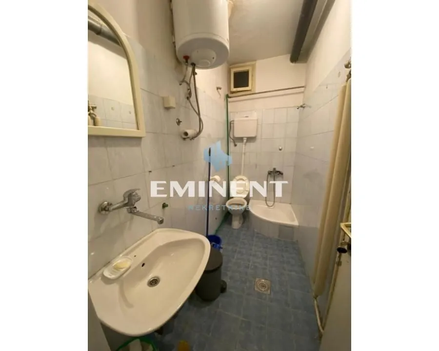 Rent, two bedroom apartment, 60m², Čukarica, Beograd