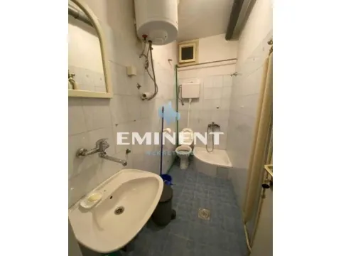 Rent, two bedroom apartment, 60m², Čukarica, Beograd - image 11