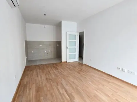 Sale, one bedroom apartment, 45m², Pobrežje, Podgorica