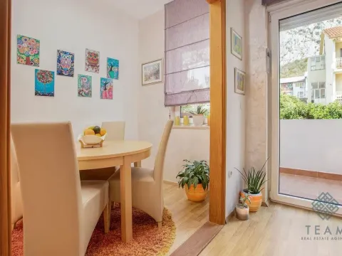 Izdavanje, dvosoban stan, 47m², Sveti Stasije, Kotor - image 8