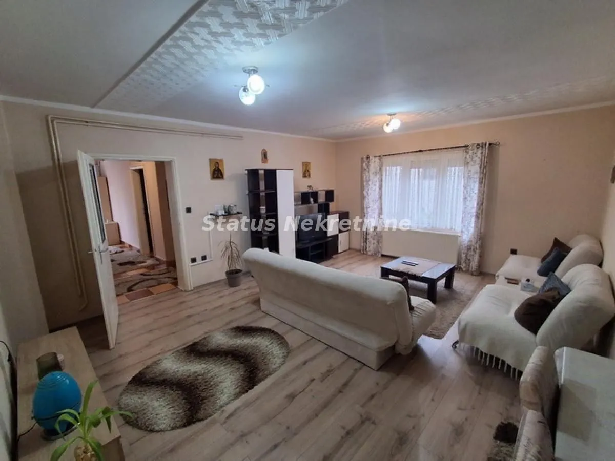 Sale, house, 250m², Veternik, Novi Sad Sve Podlokacije