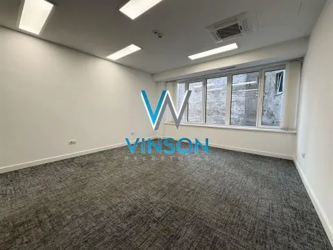 Izdavanje, poslovni prostor, 421m², Vračar Centar, Vračar Sve Podlokacije - image 18