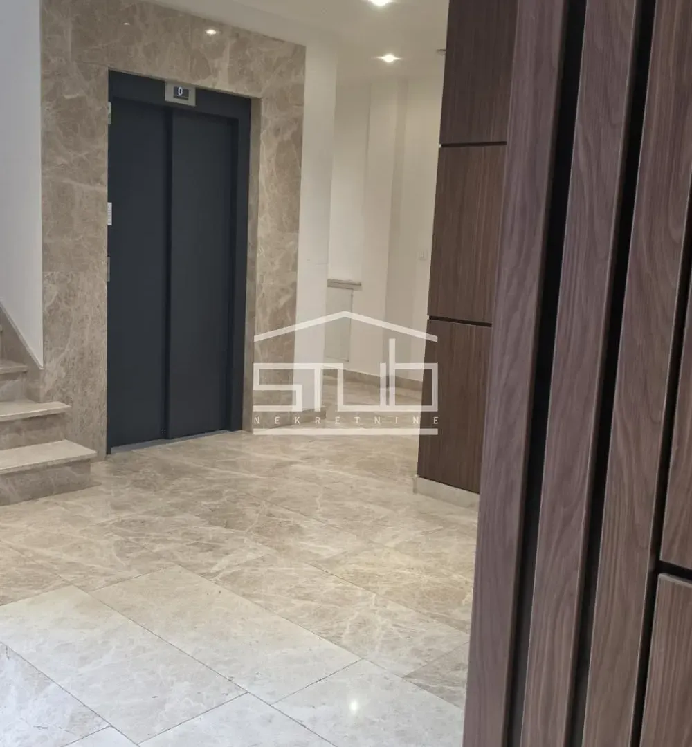 Rent, two bedroom apartment, 60m², Vračar Sve Podlokacije, Beograd