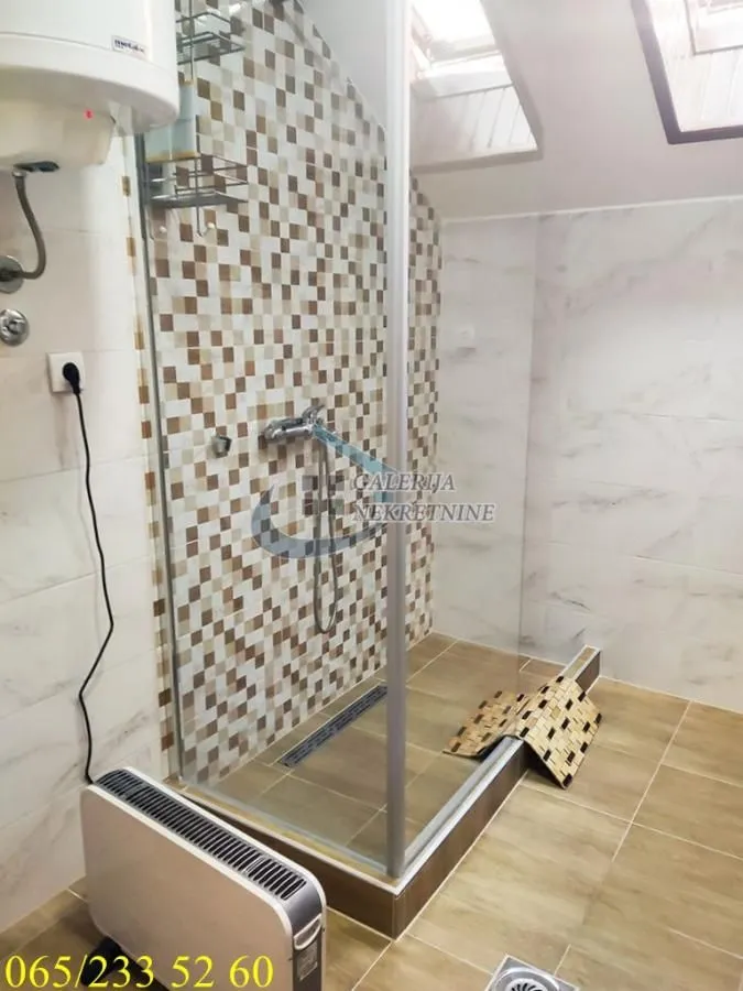 Prodaja, četvorosoban stan, 135m², Čukarica, Beograd