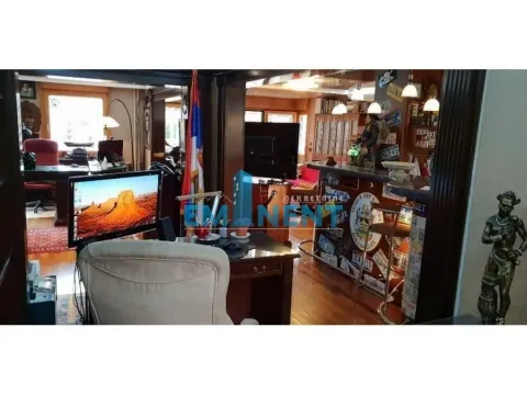 Izdavanje, stan, 200m², Stari Merkator, Novi Beograd Sve Podlokacije - image 2