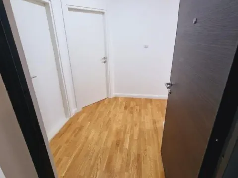 Prodaja, trosoban stan, 63m², Bulevar patrijarha Pavla, Novi Sad Sve Podlokacije - image 4