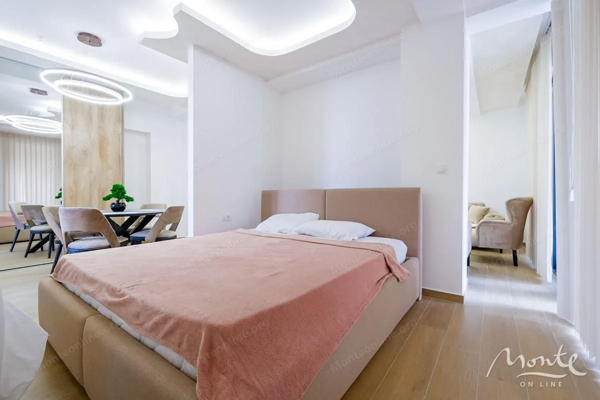 Prodaja, garsonjera, 57m², Rafailovići, Budva