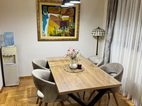 Prodaja, trosoban stan, 87m², Stari Aerodrom, Podgorica - image 4