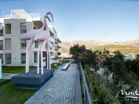 Prodaja, trosoban stan, 125m², Budva, Crna Gora - image 1