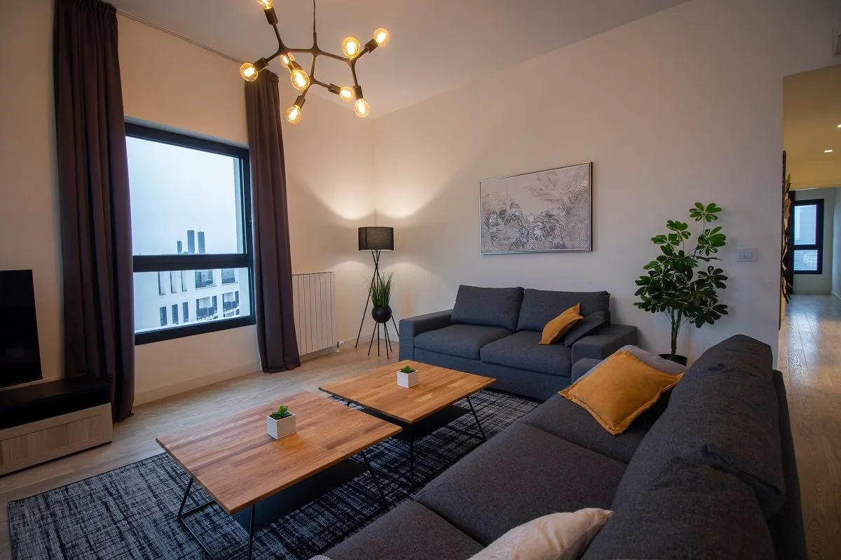 Prodaja, četvorosoban stan, 144m², Beograd Na Vodi, Beograd