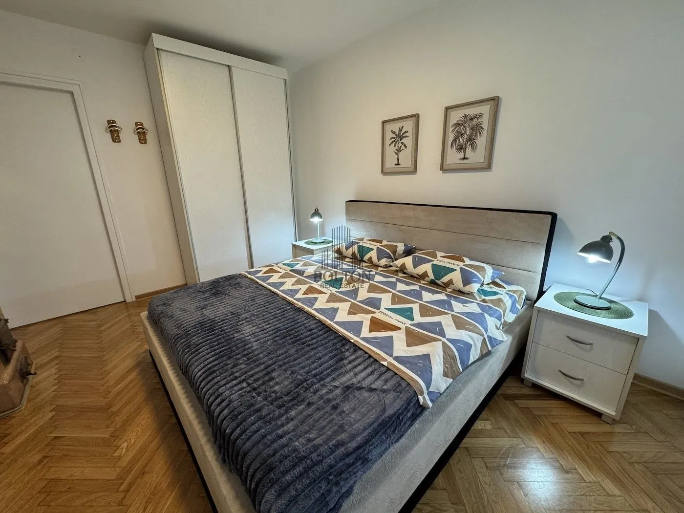 Izdavanje, dvosoban stan, 49m², Vračar, Šid