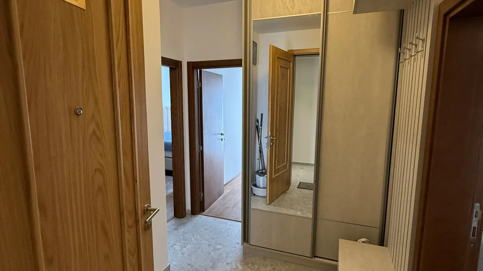 Rent, two bedroom apartment, 70m², Vezirov Most, Podgorica