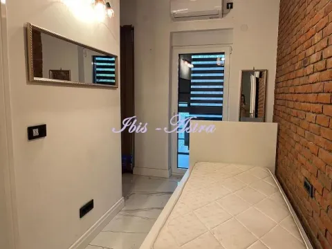 Izdavanje, stan, 120m², Kalenić Pijaca, Vračar Sve Podlokacije - image 11