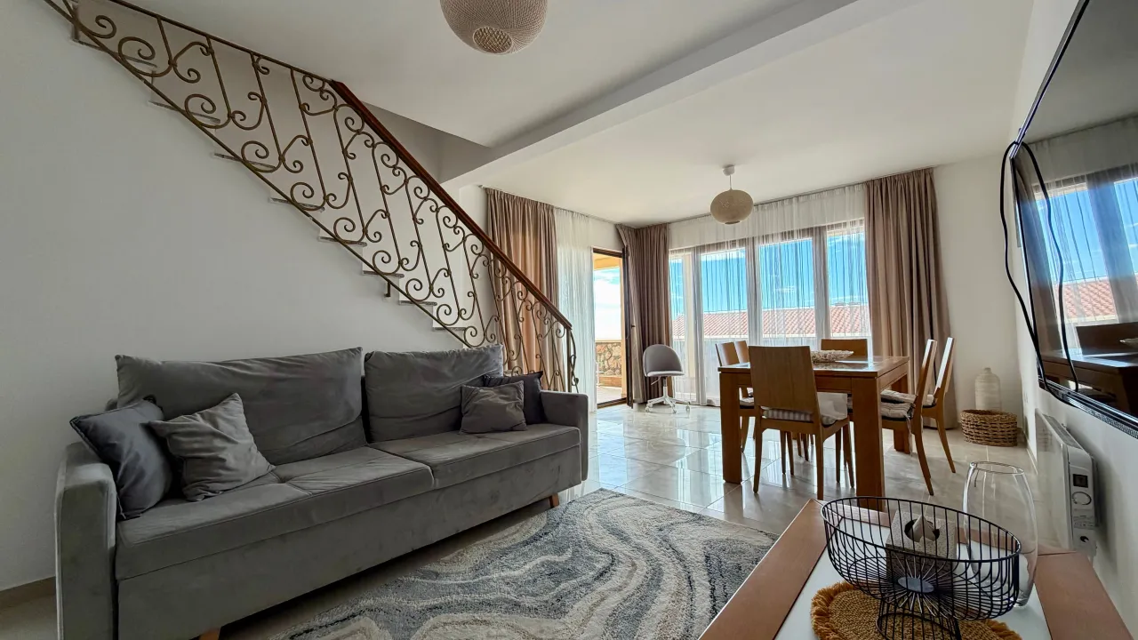 Prodaja, kuća, 185m², Krimovica, Kotor