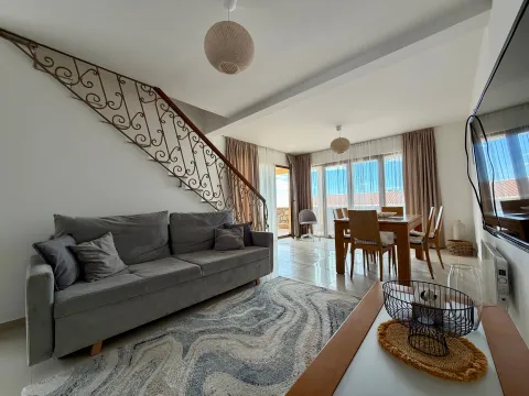 Prodaja, kuća, 185m², Krimovica, Kotor - image 1
