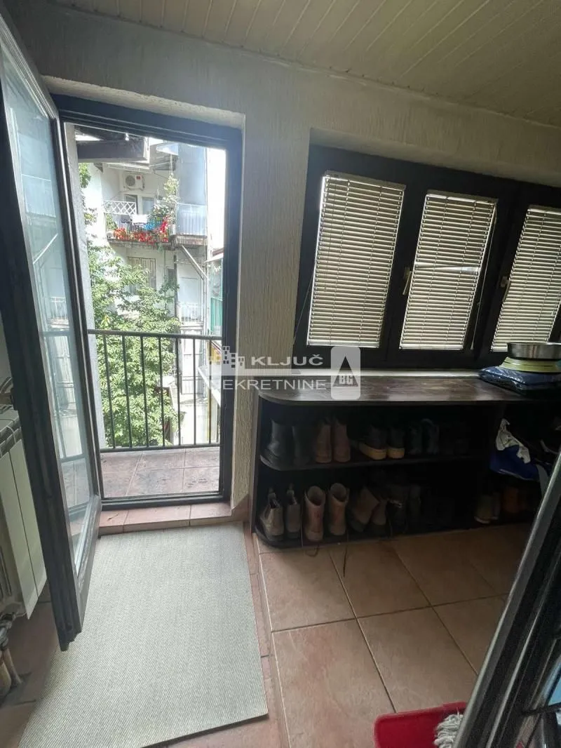 Prodaja, dvosoban stan, 113m², Vračar Sve Podlokacije, Beograd
