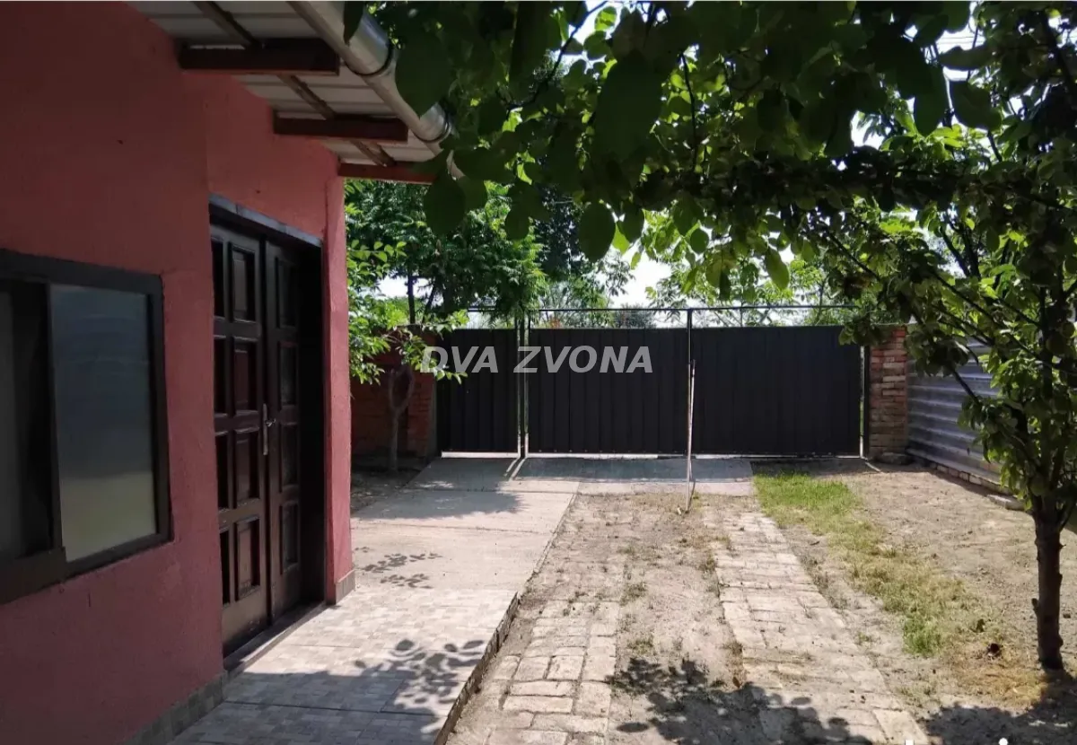 Prodaja, kuća, 63m², Novi Bečej, Zrenjanin