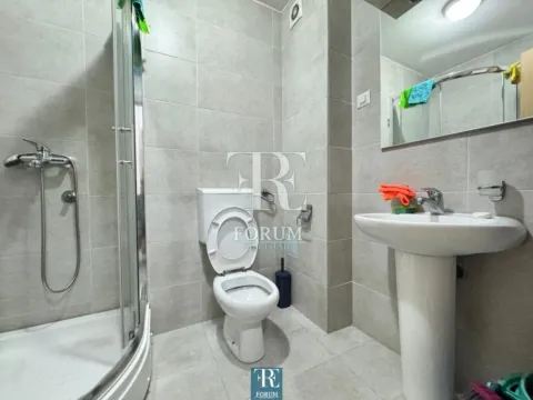 Sale, one bedroom apartment, 45m², Stari Aerodrom, Podgorica - image 9