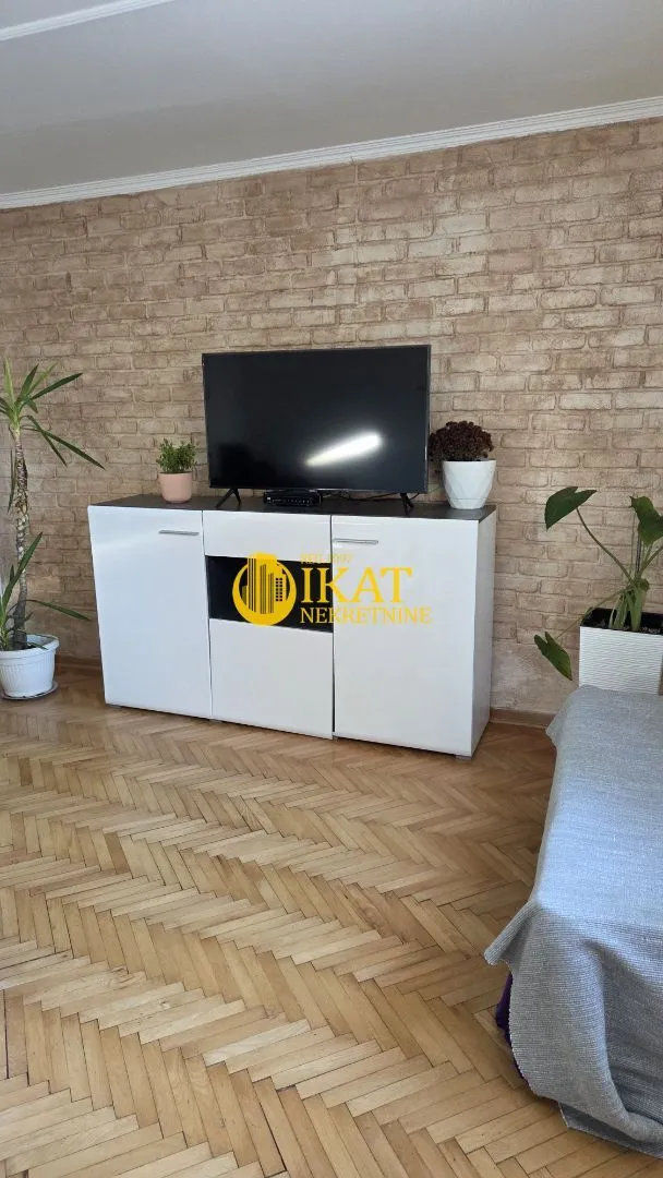 Rent, two bedroom apartment, 45m², Cvetkova Pijaca, Zvezdara Sve Podlokacije
