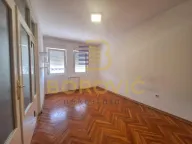 Prodaja, trosoban stan, 70m², Žarkovo, Beograd - image 9