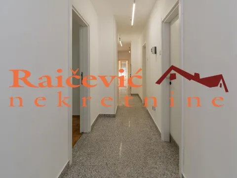 Izdavanje, poslovni prostor, 195m², Savski Venac, Beograd - image 6