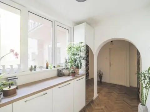 Prodaja, dvosoban stan, 47m², Zeleni Venac, Beograd - image 14