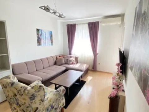Izdavanje, dvosoban stan, 71m², City Kvart, Podgorica - image 7