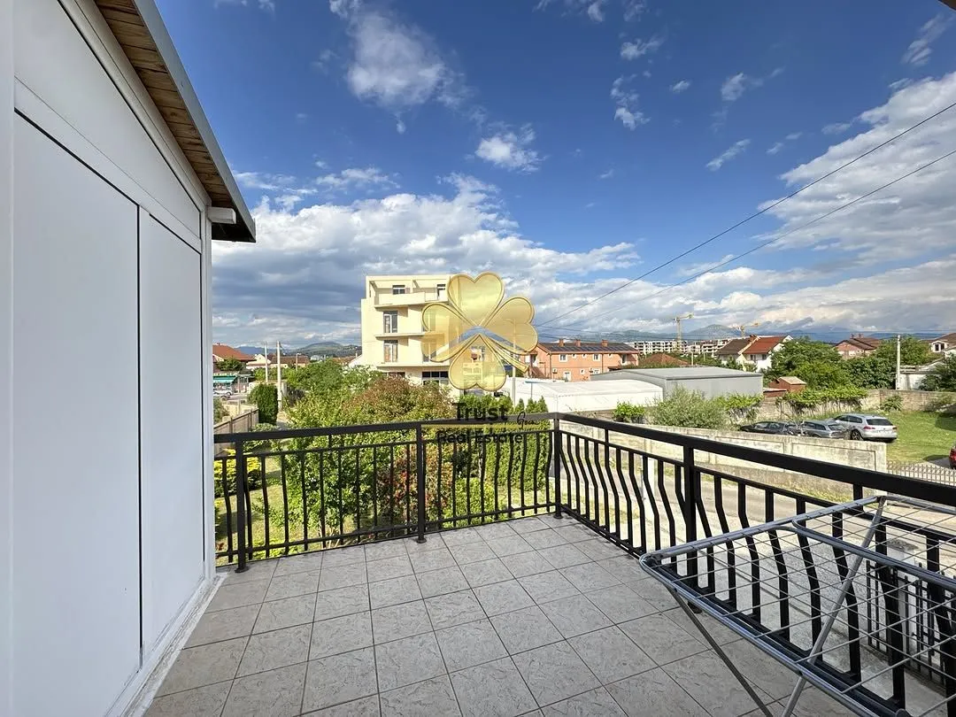 Rent, house, 120m², Gornja Gorica, Podgorica