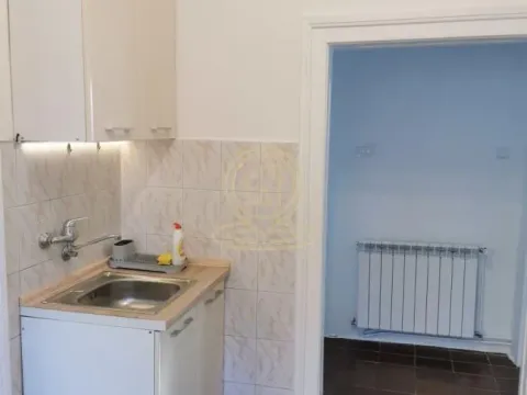 Rent, three bedroom apartment, 61m², Stari Grad, Beograd - image 15