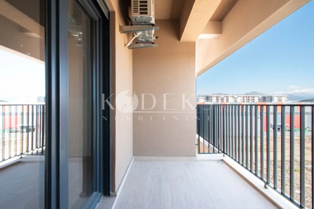 Izdavanje, poslovni prostor, 47m², City Kvart, Podgorica