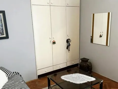 Rent, one bedroom apartment, 40m², Babin Do, Budva - image 7
