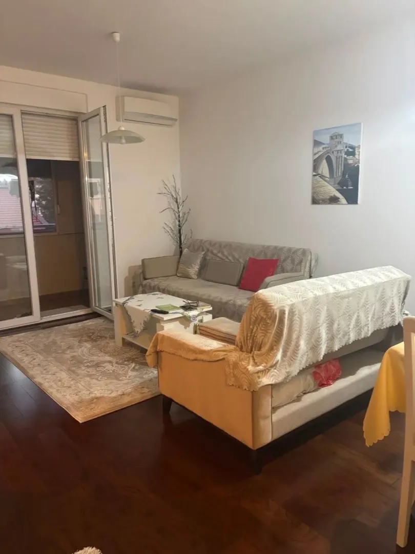 Prodaja, jednosoban stan, 48m², Centar, Bar