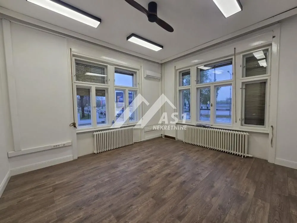 Rent, office space, 72m², Kej, Novi Sad Sve Podlokacije