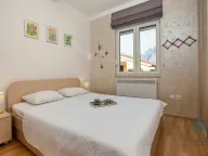 Izdavanje, dvosoban stan, 47m², Sveti Stasije, Kotor - image 11