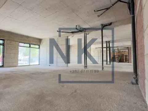 Izdavanje, poslovni prostor, 175m², City Kvart, Podgorica - image 9